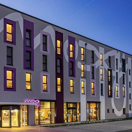 Moxy Simmern Exterior photo